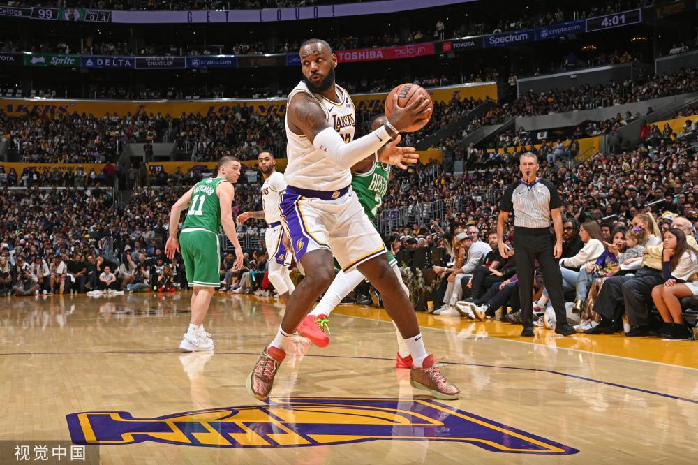 某些超龄球 某些超龄球