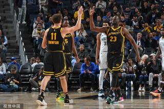 姆伯莫赛季 姆伯莫赛季