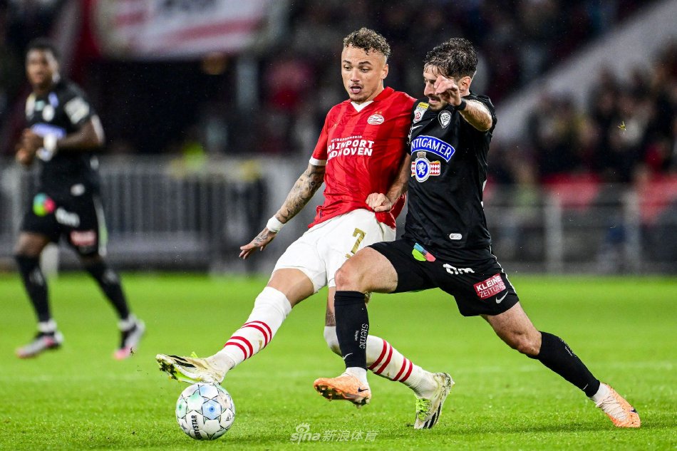 与此同时 与此同时